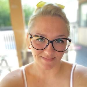 Meet your Posher, Anna